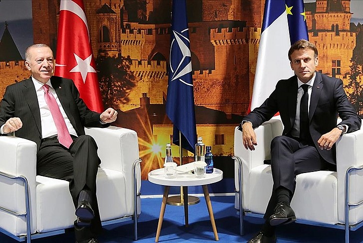 Başkan Erdoğan, Macron ile bir araya geldi