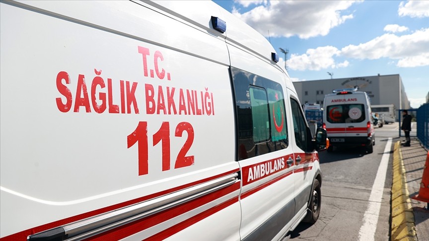 İstanbul'da ambulansa yol vermeyen sürücüye ceza