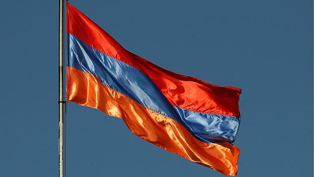 Ermenistan Türkiye'ye arama kurtarma ekibi gönderdi