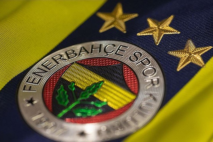 Fenerbahçe, evindeki son maçta bir puanla yetindi
