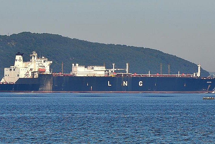 Cezayir bandıralı LNG gemisi Türkiye'ye ulaştı