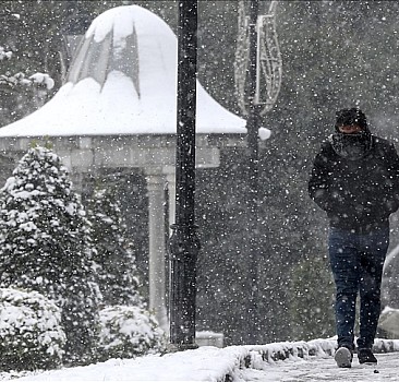 Vali Yerlikaya'dan İstanbullulara kar uyarısı