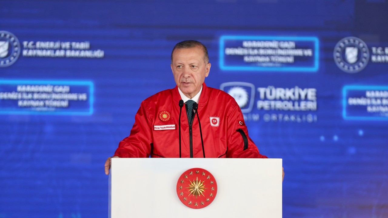 Erdoğan ' Abdülhamid Han' gemisini tanıttı