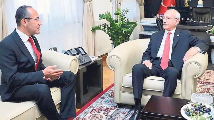 Tescilli ​FETÖ'cü Burak Oğuz, Kemal Kılıçdaroğlu'nu ziyaret etti