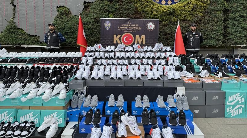 İstanbul'da 85 bin çift ayakkabı ele geçirildi