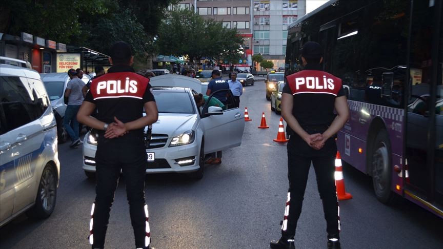 İstanbul'da asayiş uygulamasında 447 şüpheli yakalandı