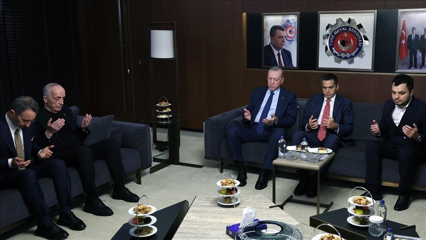 Erdoğan'dan Türk Metal Sendikası'na taziye ziyareti