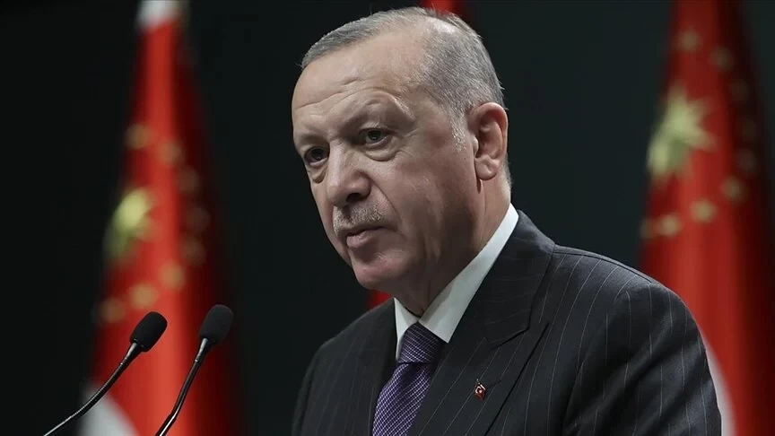 Cumhurbaşkanı Erdoğan'dan İYİ Parti Genel Başkanı seçilen Dervişoğlu'na tebrik telefonu