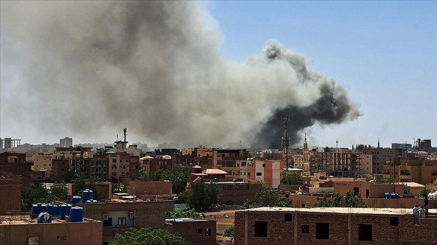 Sudan'da bayram arifesinde dahi çatışmalar devam ediyor