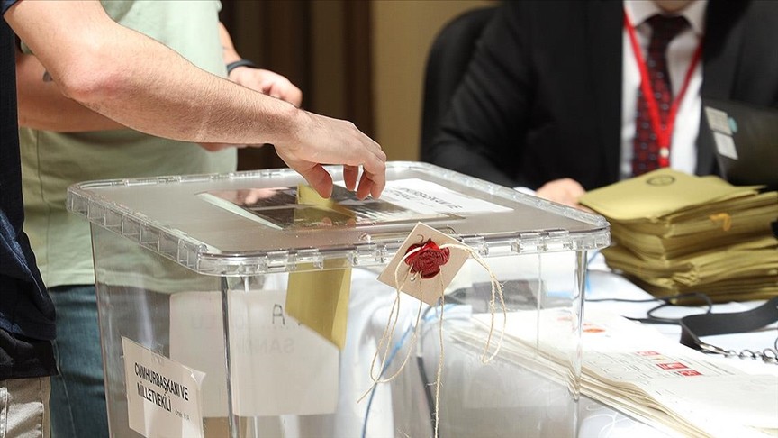 İtalya'da, Türkiye'deki 14 Mayıs seçimleri için oy kullanma işlemi başladı