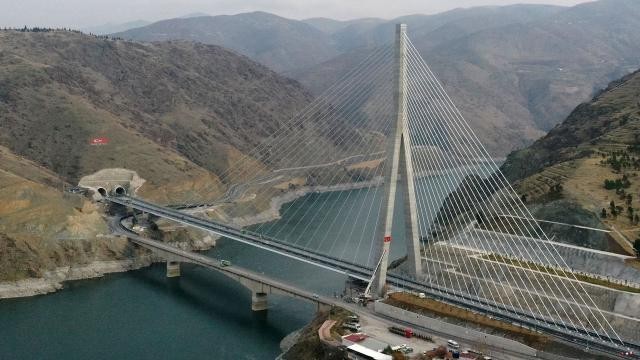 Türkülere konu olan köprü projesinde sona gelindi
