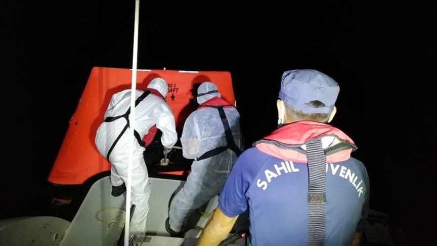 Muğla'da  yabancı uyruklu 9 kişi kurtarıldı