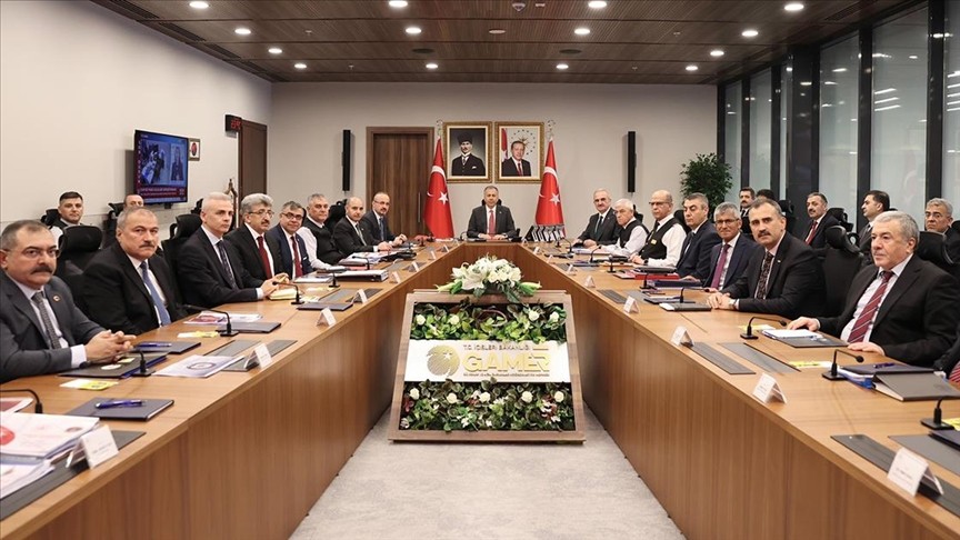Bakan Yerlikaya başkanlığında Güvenlik Toplantısı düzenlendi