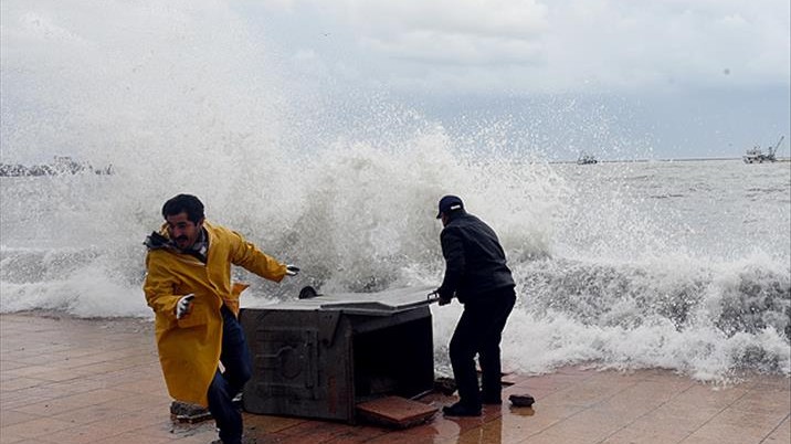 Meteoroloji'den Doğu Akdeniz için fırtına uyarısı
