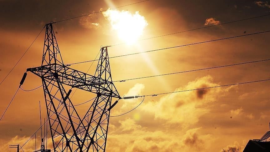 Türkiye'nin elektrikte kurulu gücünün 2028'de 184 bin megavatı geçmesi bekleniyor