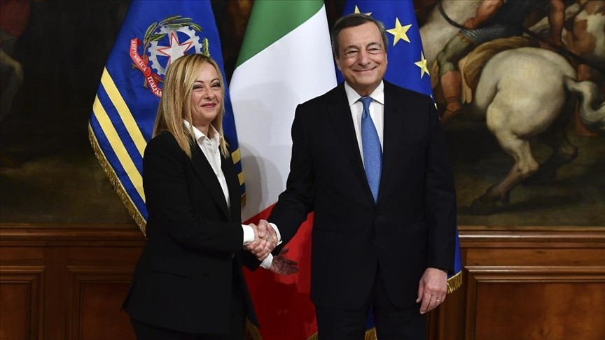 ​İtalya'nın yeni Başbakanı Meloni, görevi devraldı
