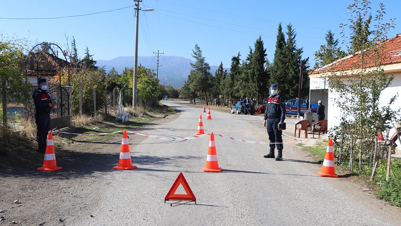 Kastamonu'da bir köyün karantinası uzatıldı
