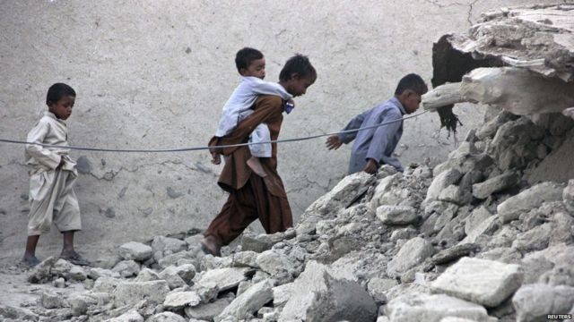 Pakistan'da korkutan deprem