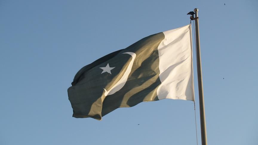 Pakistan'da pazar yerine bombalı saldırı