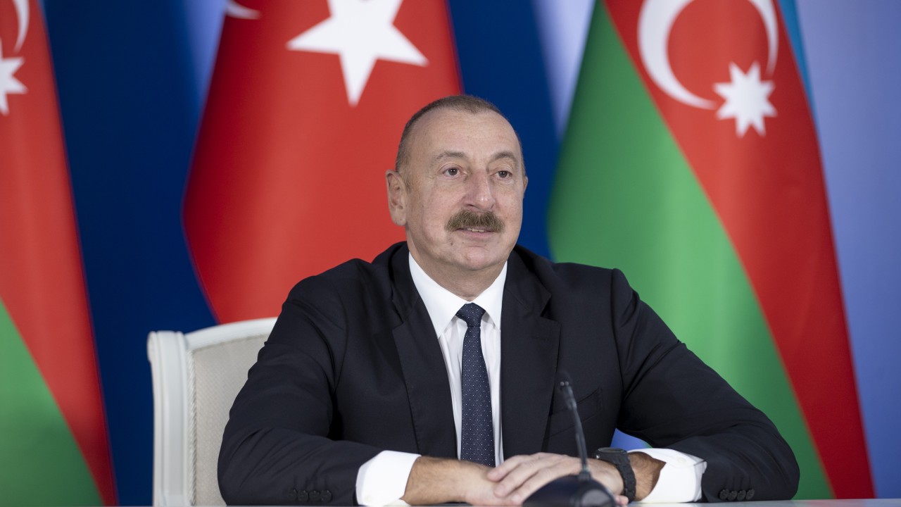 Aliyev: Türkiye dünyada önemli güç merkezidir