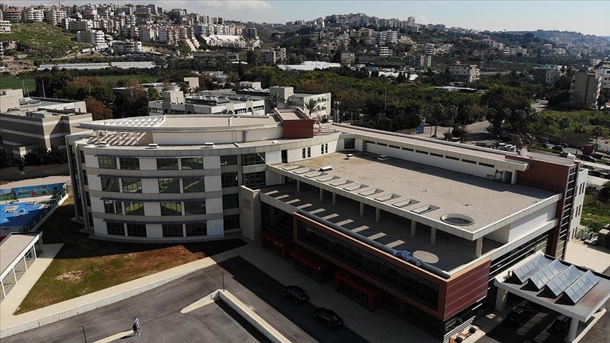 Lübnan'da Türk hastanesi için istihdam kararı