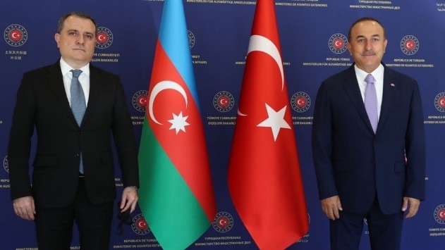 Azerbaycan ile önemli temas!