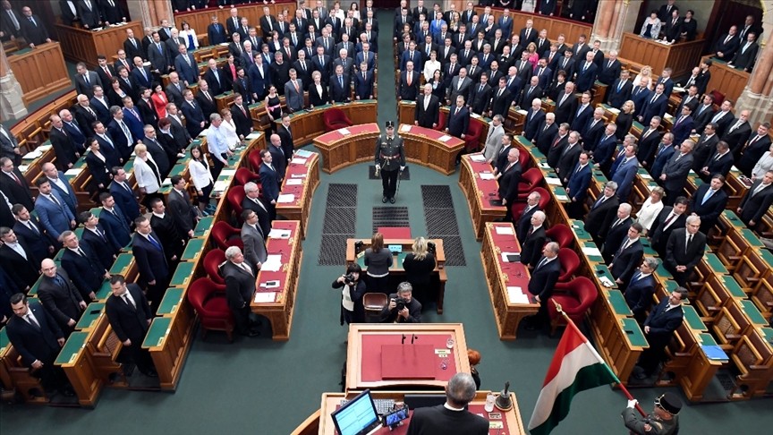 ​Macaristan Parlamentosu, Türkçe sesli rehber hizmeti olacak