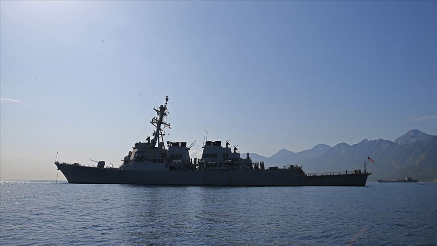 ​ABD güdümlü füze destroyeri Karadeniz'de!