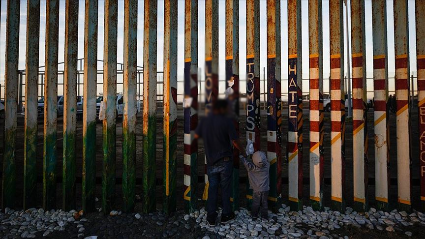 Meksika'daki 381 göçmen zorla tahliye edildi