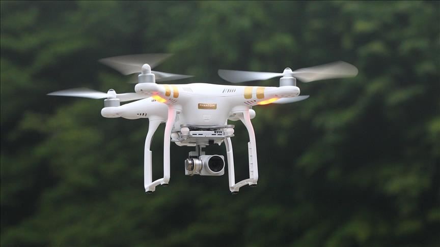 Çifte dron ile taşınabilir şarj cihazı gönderildi