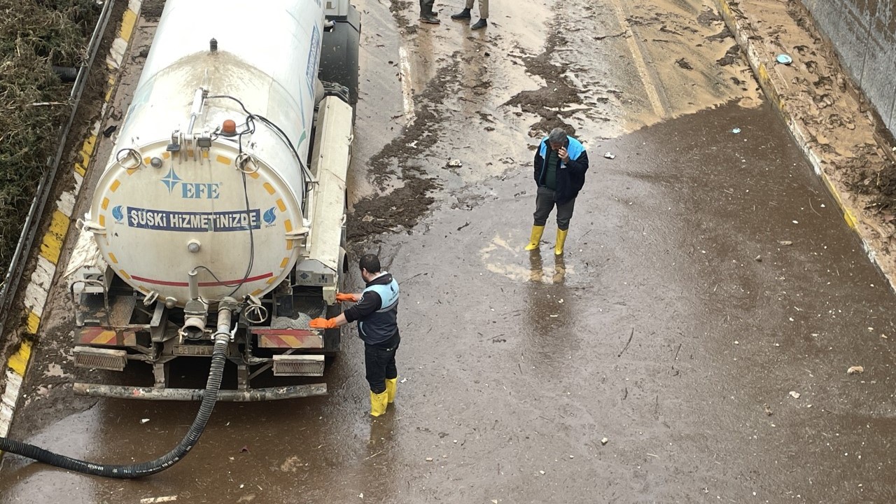 Şanlıurfa'da feci sel! Su tahliye ve temizlik çalışmaları devam ediyor
