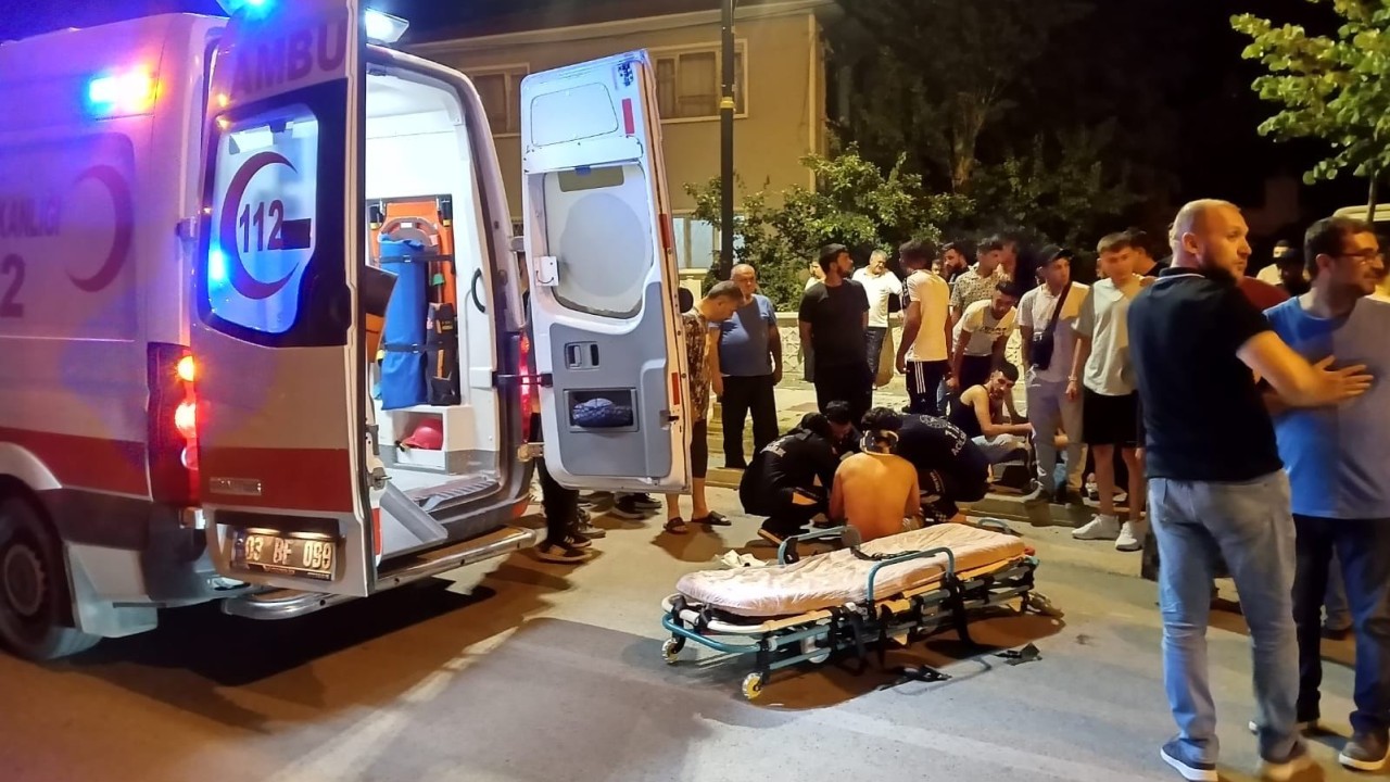 Afyonkarahisar'daki trafik kazalarında 10 kişi yaralandı