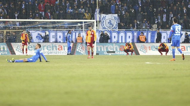 Galatasaray''a ağır darbe: Erzurumspor durdurdu!