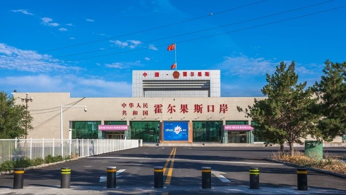 Xinjiang “enerji üssü” olarak inşa ediliyor