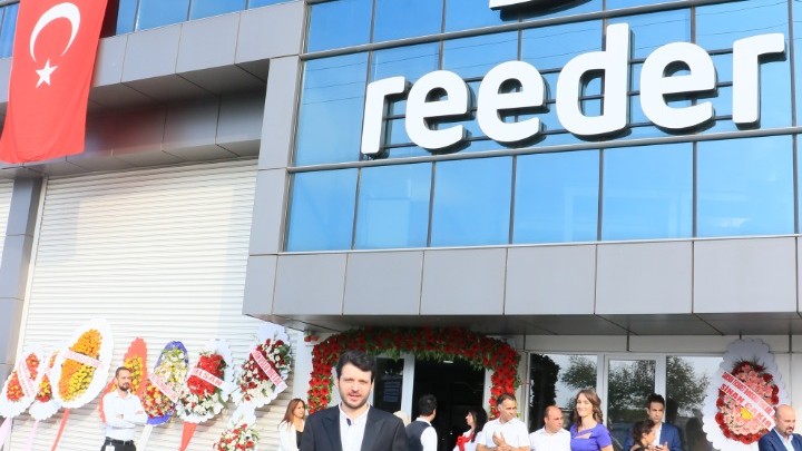 Reeder''ın hedefi yılda 6 milyon cep telefonu!