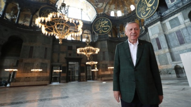Cumhurbaşkanı Erdoğan Ayasofya Camii''nde