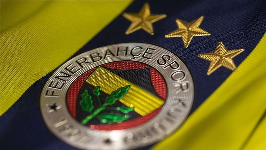 Fenerbahçe yeniden zirveye oturdu