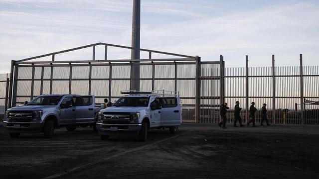 ABD ile Kanada ve Meksika sınırı 1 ay daha kapalı