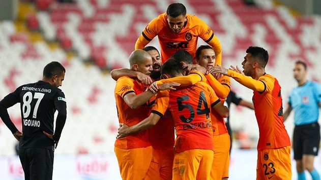 Galatasaray vites yükseltti