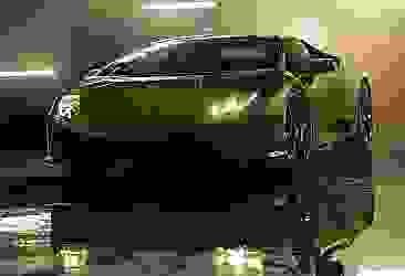 Lamborghini hibrit modelini tanıttı