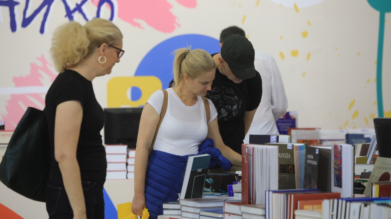 Sırbistan'daki 66. Uluslararası Belgrad Kitap Fuarı'nda Türk standına okur ilgisi