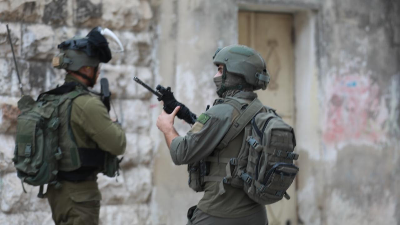 İsrail ordusu Cenin Mülteci Kampı'nda 2 Filistinlinin öldürüldüğünü bildirdi