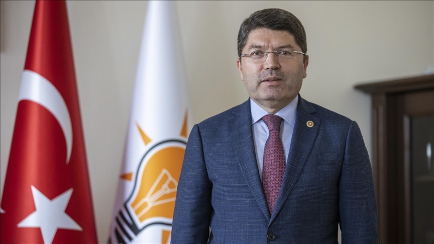 Bakan Tunç, yeniden Danıştay Başkanlığına seçilen Yiğit'i tebrik etti