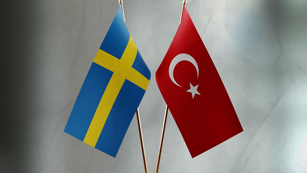 Türkiye ve İsveç'ten kritik görüşme