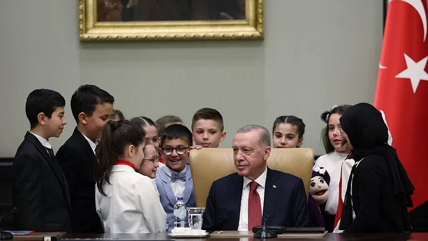 Başkan Erdoğan, çocukları kabul etti