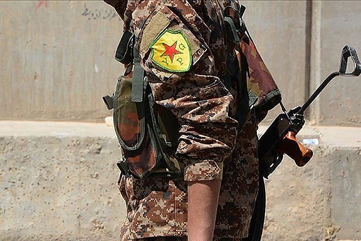 Suriyeli Kürtler YPG'den rahatsız