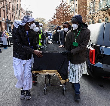 New York'taki yangında ölen Müslümanlar için cenaze töreni