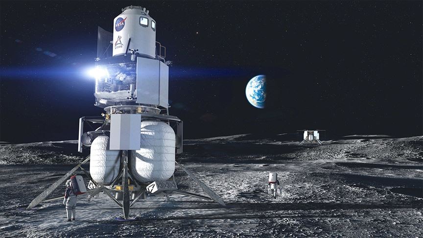 NASA: Astronotların Ay'a inişi 2026'ya ertelendi