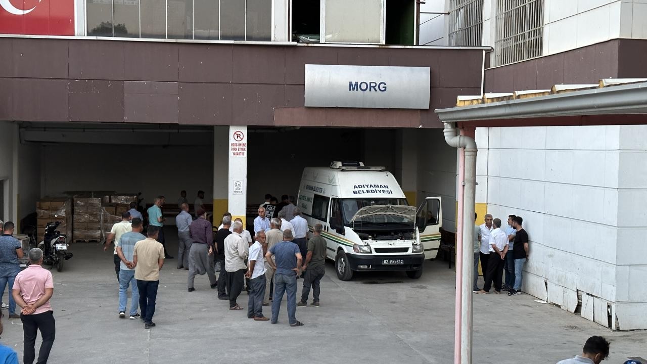 Trabzon'da göçük altında kalan 3 işçi hayatını kaybetti