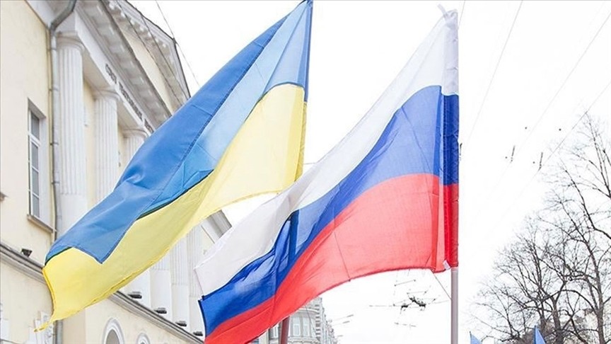 Ukrayna, Rusya ile ilişkilerini kesti